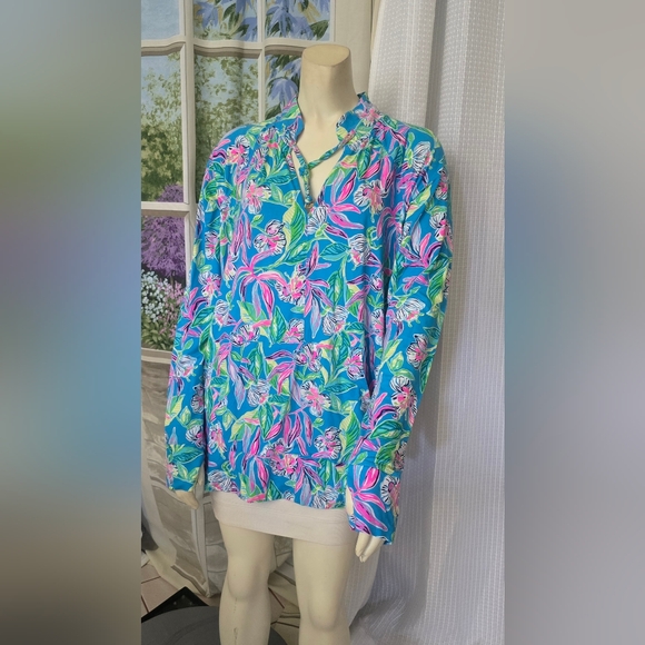 Lilly Pulitzer Cassi Popover Keep On Beleafing XL Pullover Top Rayon Spandex - Picture 2 of 10